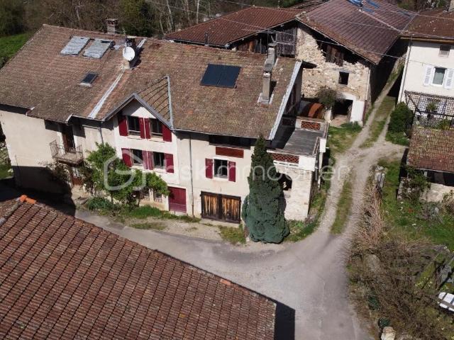 Maison de charme à Izeron 38160, au pied du Vercors