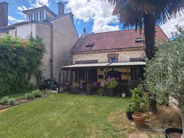 Maison de charme années 1930 Quartier recherché, proche ce