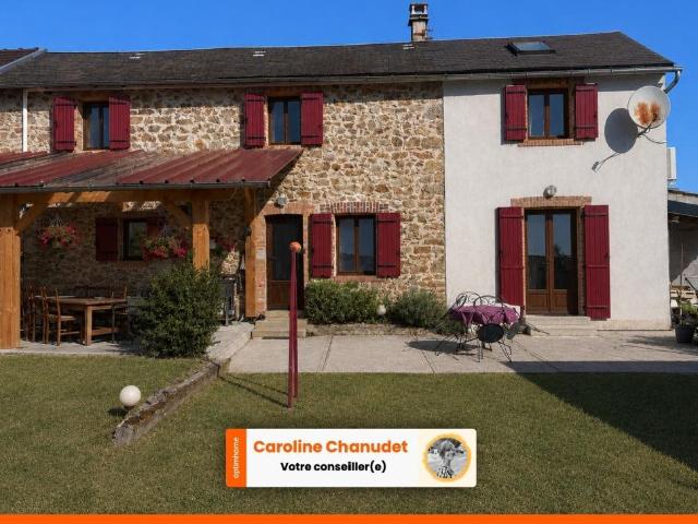 Maison de charme de 101m2 habitable avec jardin plat de 1226. 101m² Châteauponsac