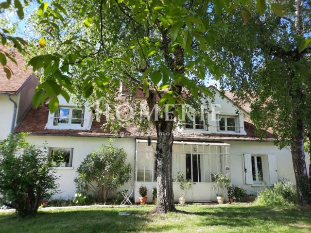 MAISON DE CHARME ET CARACTERE A 5KM DE COSNE SUR LOIRE