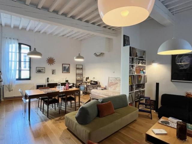 Maison de charme entièrement rénovée – Quartier de la Roquette, Arles – Terrasse tropézienne
