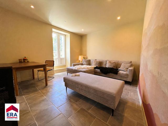 MAISON DE CHARME RENOVEE AVEC GOUT Mazan ? 3 CHAMBRES ? SUITE PARENTALE ? DOUBLE GARAGE ? TERRASSE ? VUE DEGAGEE