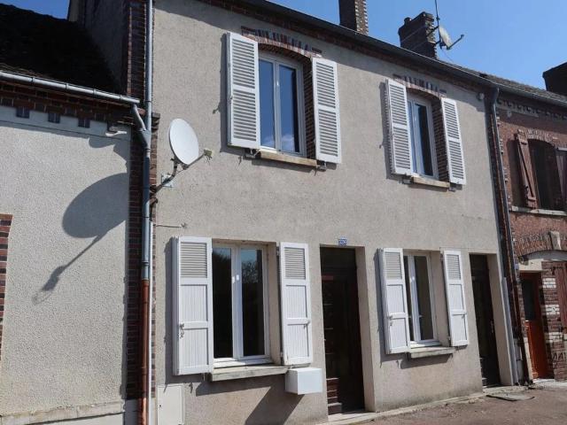 Maison de bourg 115m ²