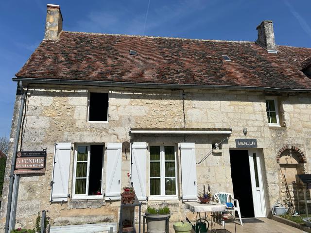 MAISON DE BOURG