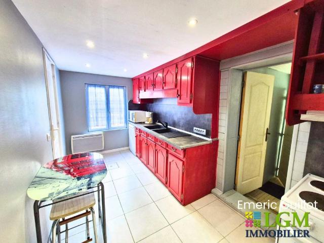 Maison de bourg 166 m² – Deux logements – Garage double Gr. 166m² Cellettes