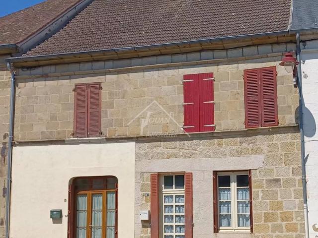 MAISON DE BOURG 2 CH et Nombreuses dépendances Rapport locatif