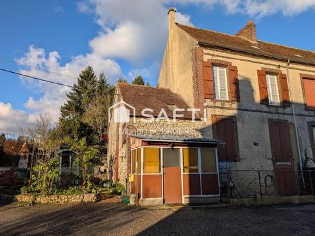 Maison de bourg 62 m² à rénover avec dépendance et jardin