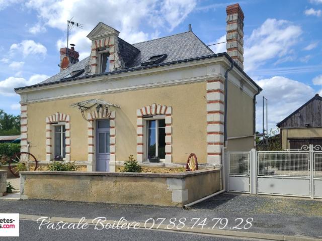 Maison de bourg Courléon 49390