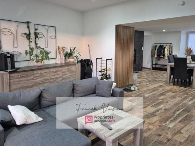 Maison de bourg A VENDRE à Saint Prouant avec 3 chambres sur un terrain de 880 m2 env