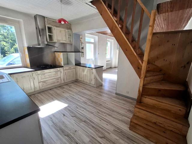 Maison de bourg à Villeneuve de Marsan ? 76 m²