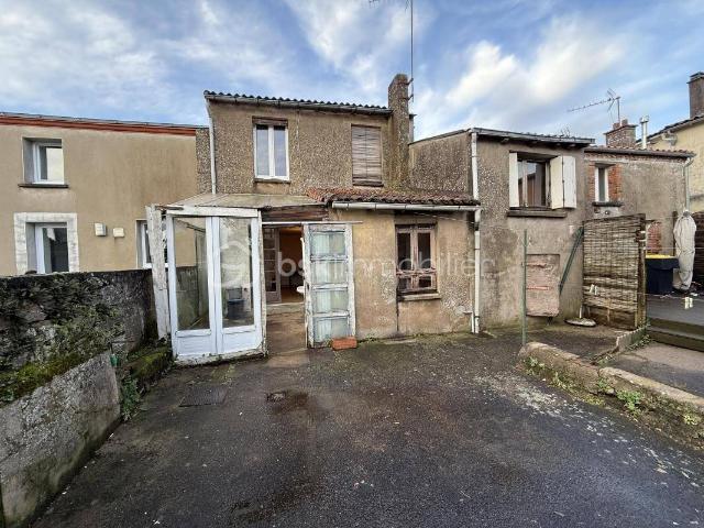Maison de bourg à rénover