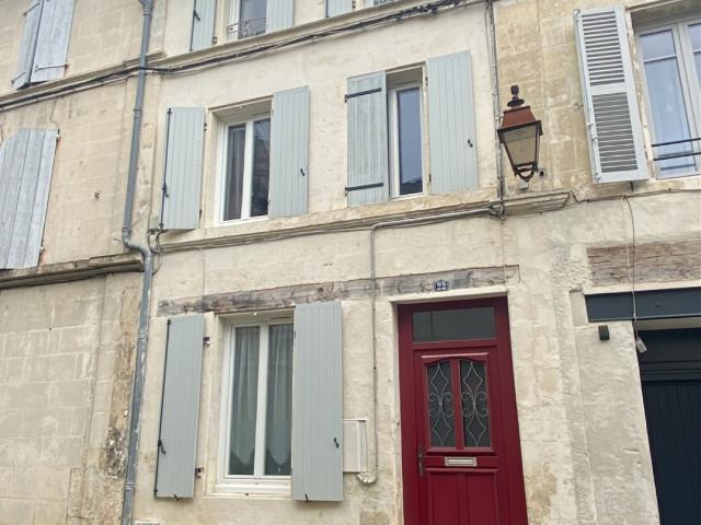Maison de bourg avec jardin