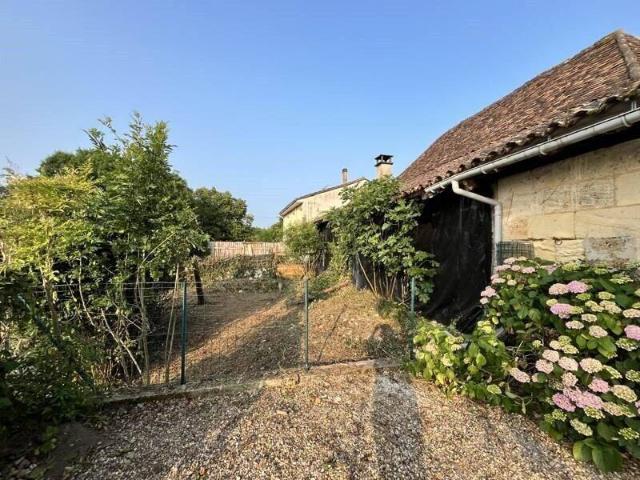 Maison de bourg de 3 pièces principales