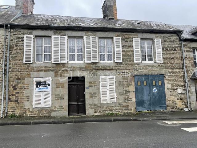 BAISSE DE PRIX 59000€ POUR CETTE MAISON A PONT FARCY