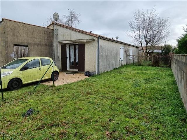 Maison de bourg de 2 pièces principales