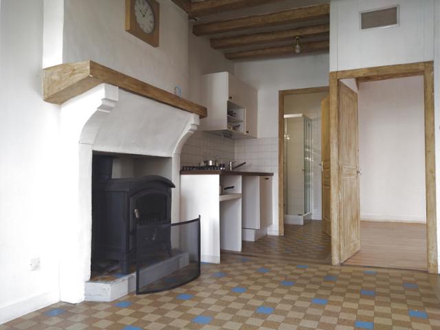 MAISON DE BOURG DE 35 M2