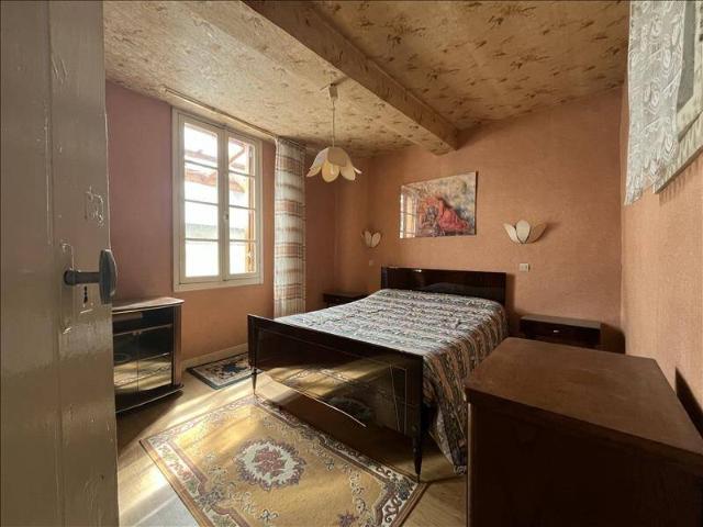 Maison de bourg de 4 pièces principales