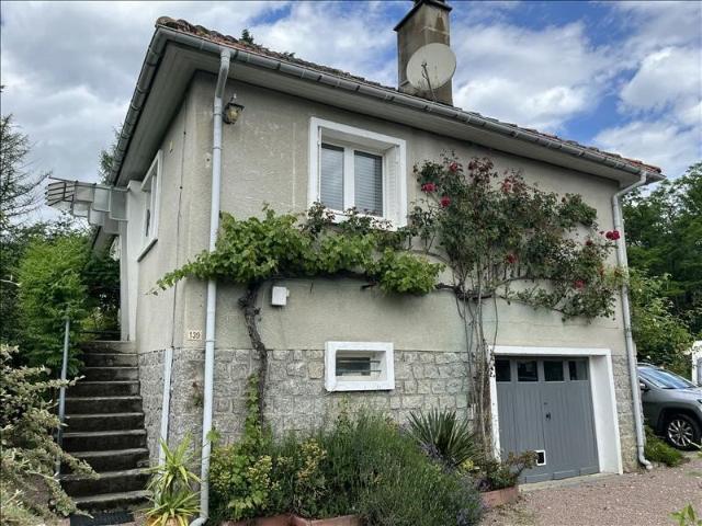 Maison de bourg de 4 pièces principales