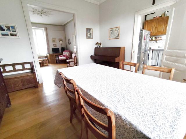 MAISON DE FAMILLE
