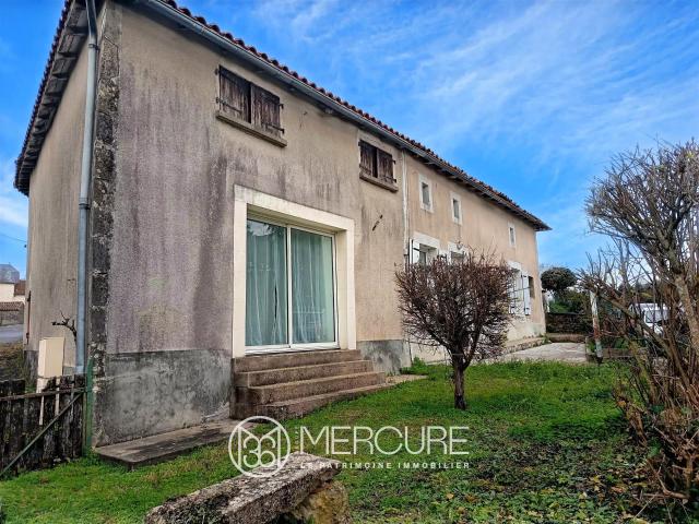 Maison de famille 3 chambres avec dépendances 140m² Saint Pierre d'Exideuil