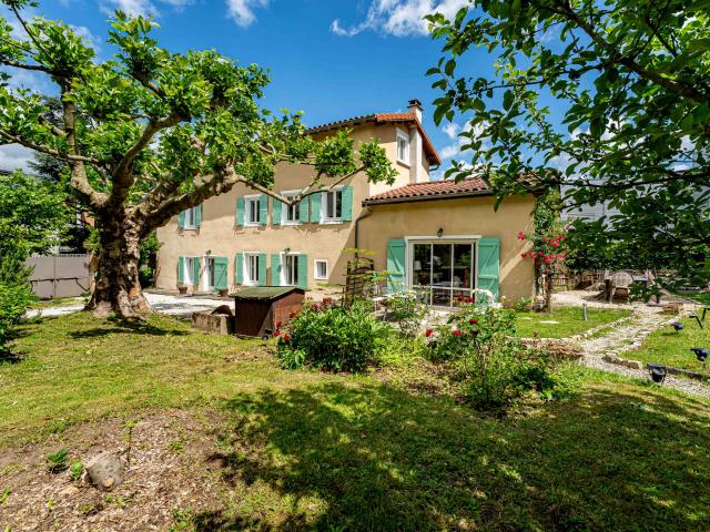 Maison de famille Francheville le Bas
