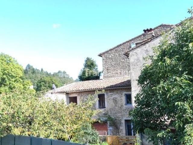 Maison de famille, jardin et dépendances