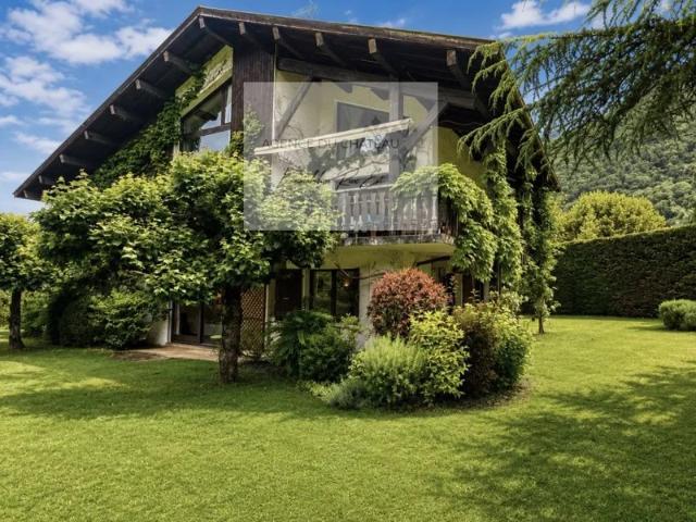 MAISON DE FAMILLE PLEINE DE CHARME