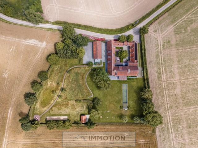 Maison de ferme à vendre pour 1850000 euro avec 4 chambres à coucher