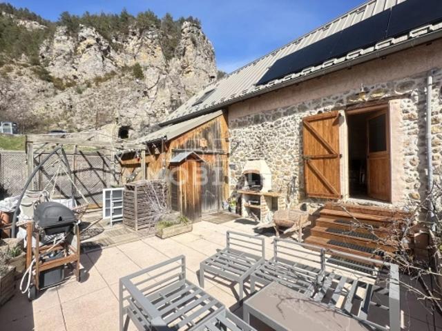 MAISON DE HAMEAU 90 m² 6 KM VALBERG