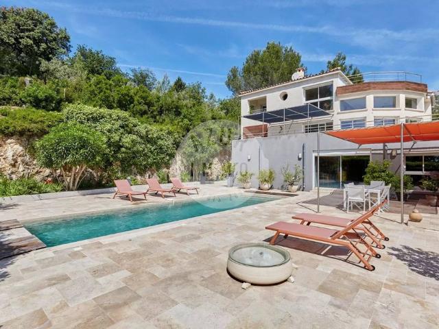 Prestigieuse Maison en location Roquevaire, France