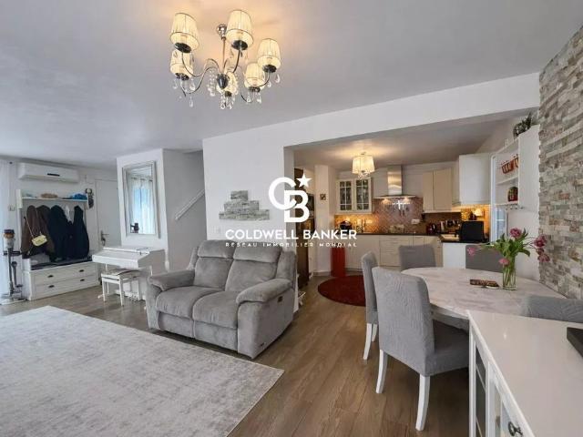 Maison de luxe 4 chambres en vente à Cogolin, France