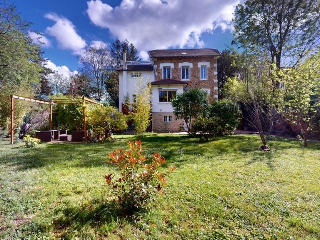 Maison de luxe 4 chambres en vente à Chelles, Île de France