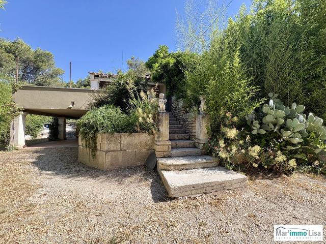 Maison de luxe 4 chambres en vente à Cheval Blanc, Provence Alpes Côte d'Azur