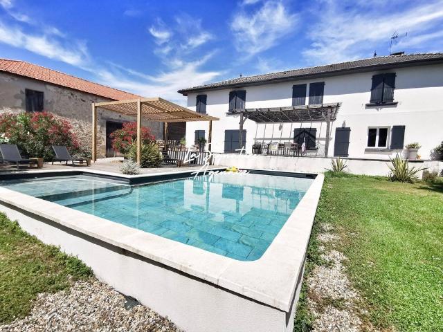 Maison de luxe 4 chambres en vente à Agen, France