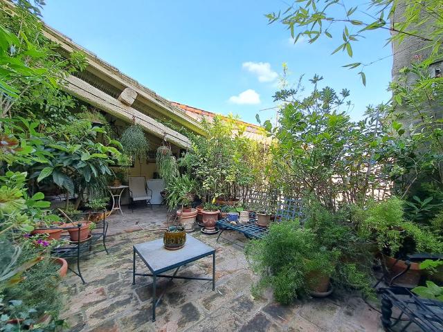 Maison de luxe 4 chambres en vente à Arles, Provence Alpes Côte d'Azur