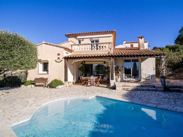 Maison de luxe 4 chambres en vente à La Turbie, Provence Alpes Côte d'Azur