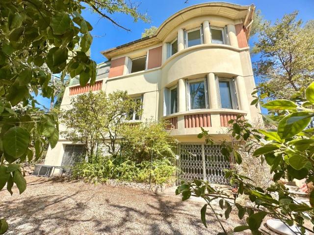 Maison de luxe 4 chambres en vente à La Valette du Var, Provence Alpes Côte d'Azur