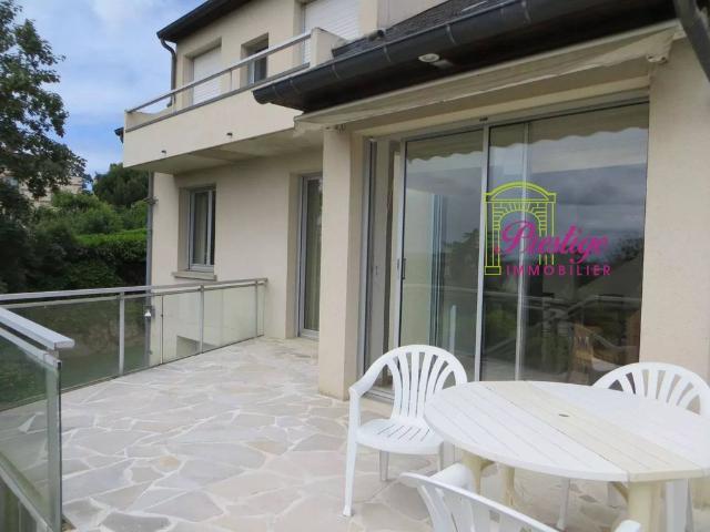 Maison de luxe 4 chambres en vente à Le Mesnil le Roi, Île de France
