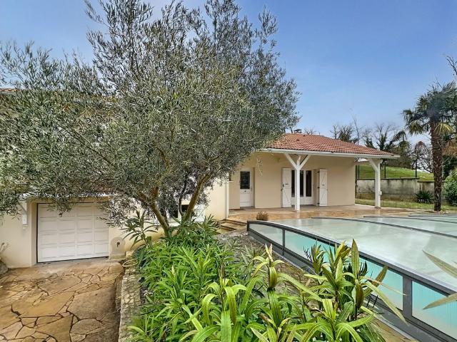 Maison de luxe 4 chambres en vente à Saint Genis Laval, Auvergne Rhône Alpes