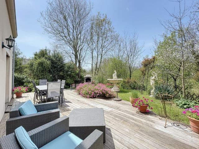 Maison de luxe 4 chambres en vente à Sucy en Brie, Île de France