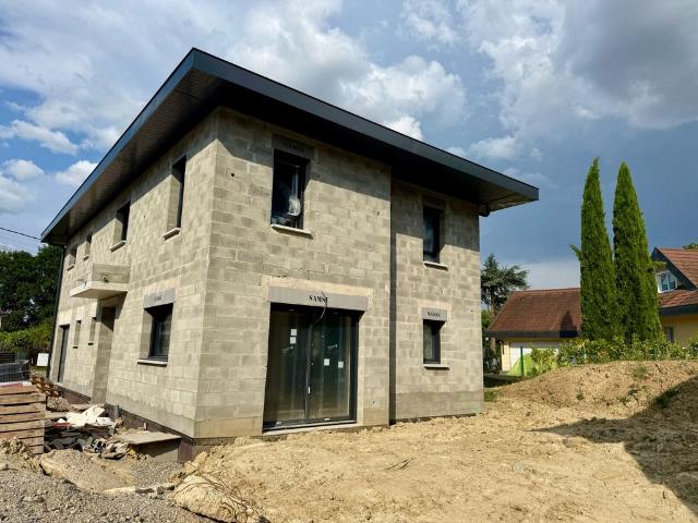 Maison de luxe 4 chambres en vente à Prévessin Moëns, Auvergne Rhône Alpes