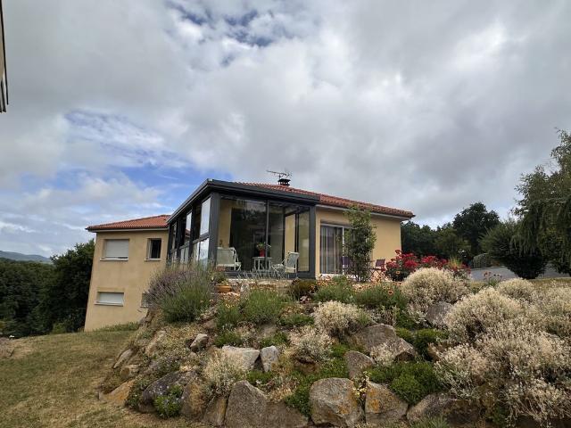Maison de luxe 4 chambres en vente à Royat, France