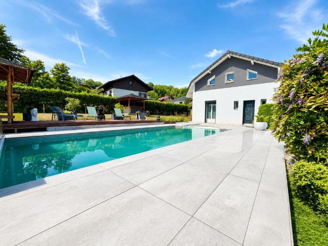 Maison de luxe 4 chambres en vente à Vétraz Monthoux, Auvergne Rhône Alpes
