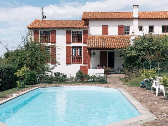 Maison de luxe 5 chambres en vente à Ciboure, Nouvelle Aquitaine