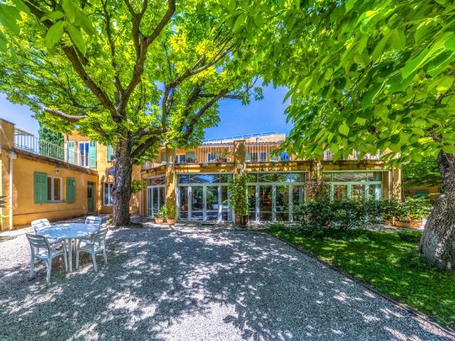 Maison de luxe 5 chambres en vente à Aix en Provence, France