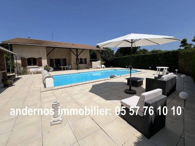 Maison de luxe 5 chambres en vente à Arès, France