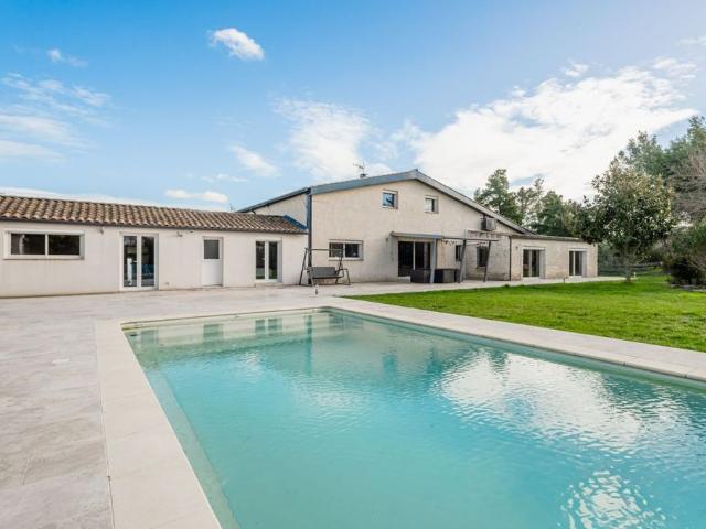 Maison de luxe 5 chambres en vente à Béziers, France