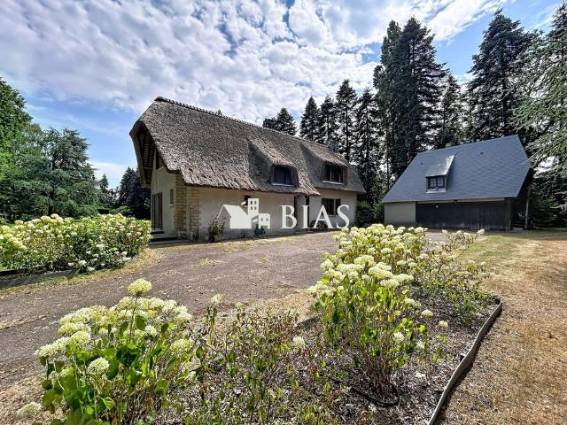 Maison de luxe 5 chambres en vente à Beaumont en Auge, France