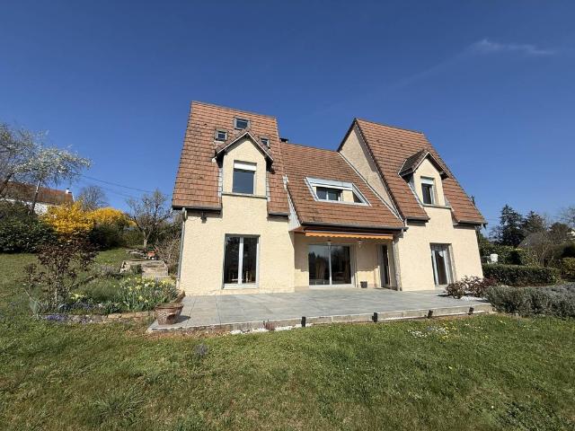 Maison de luxe 5 chambres en vente à Besançon, France