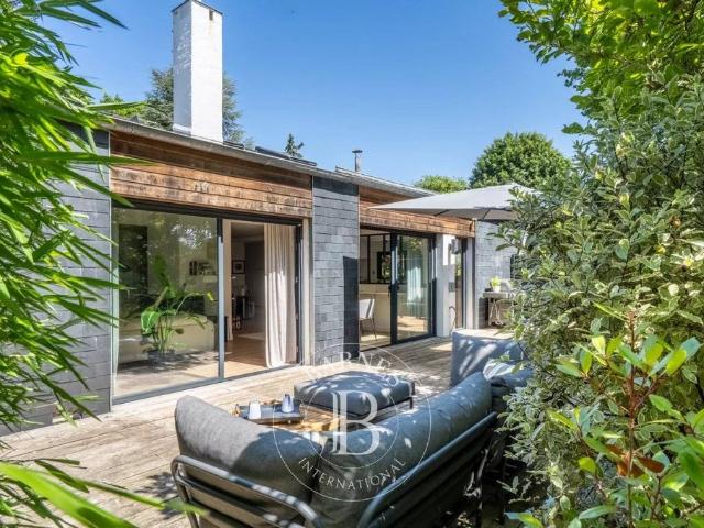 Maison de luxe 5 chambres en vente à La Celle Saint Cloud, Île de France